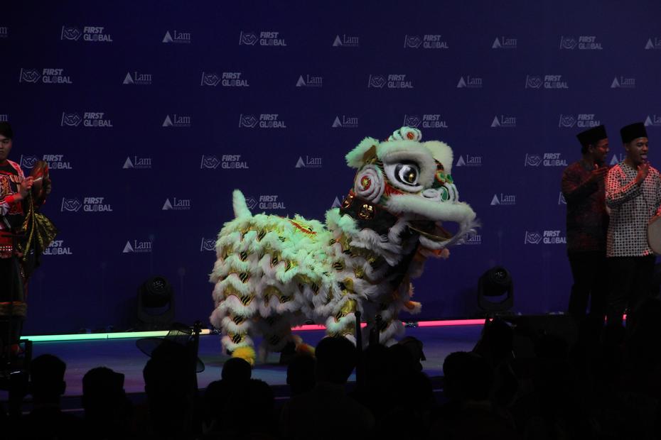 Zmaj na opening ceremony-ji